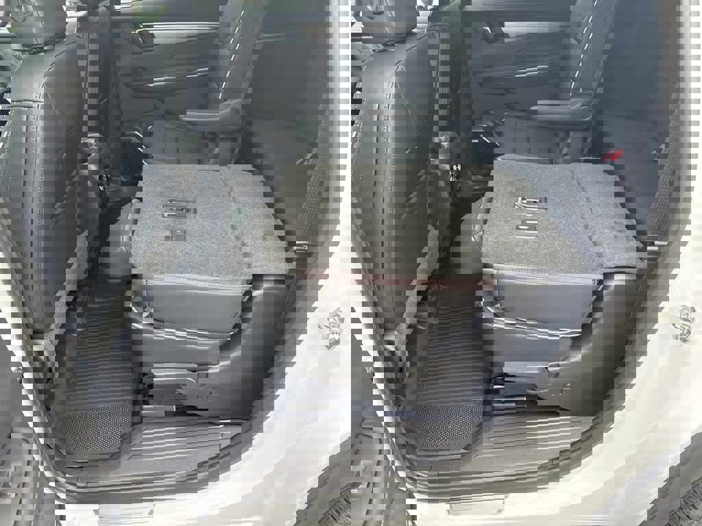 New 2026 Buick Enclave Preferred w/ Power Package FWD image 53