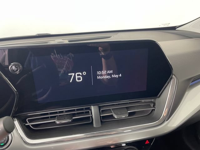 New 2026 Chevrolet Trax LT w/ Driver Confidence Package FWD image 5