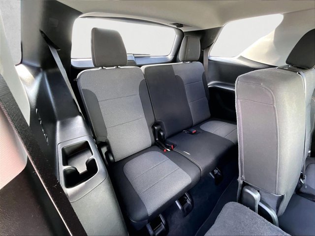 Certified 2021 Chevrolet Traverse LT image 30