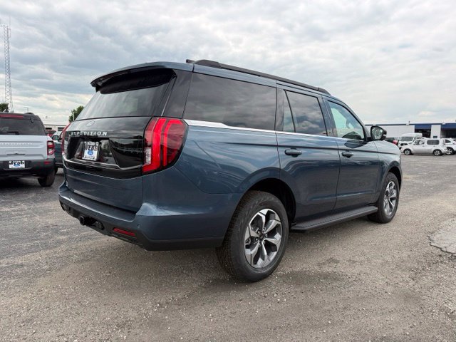 New 2027 Ford Expedition Active AWD/4WD image 9