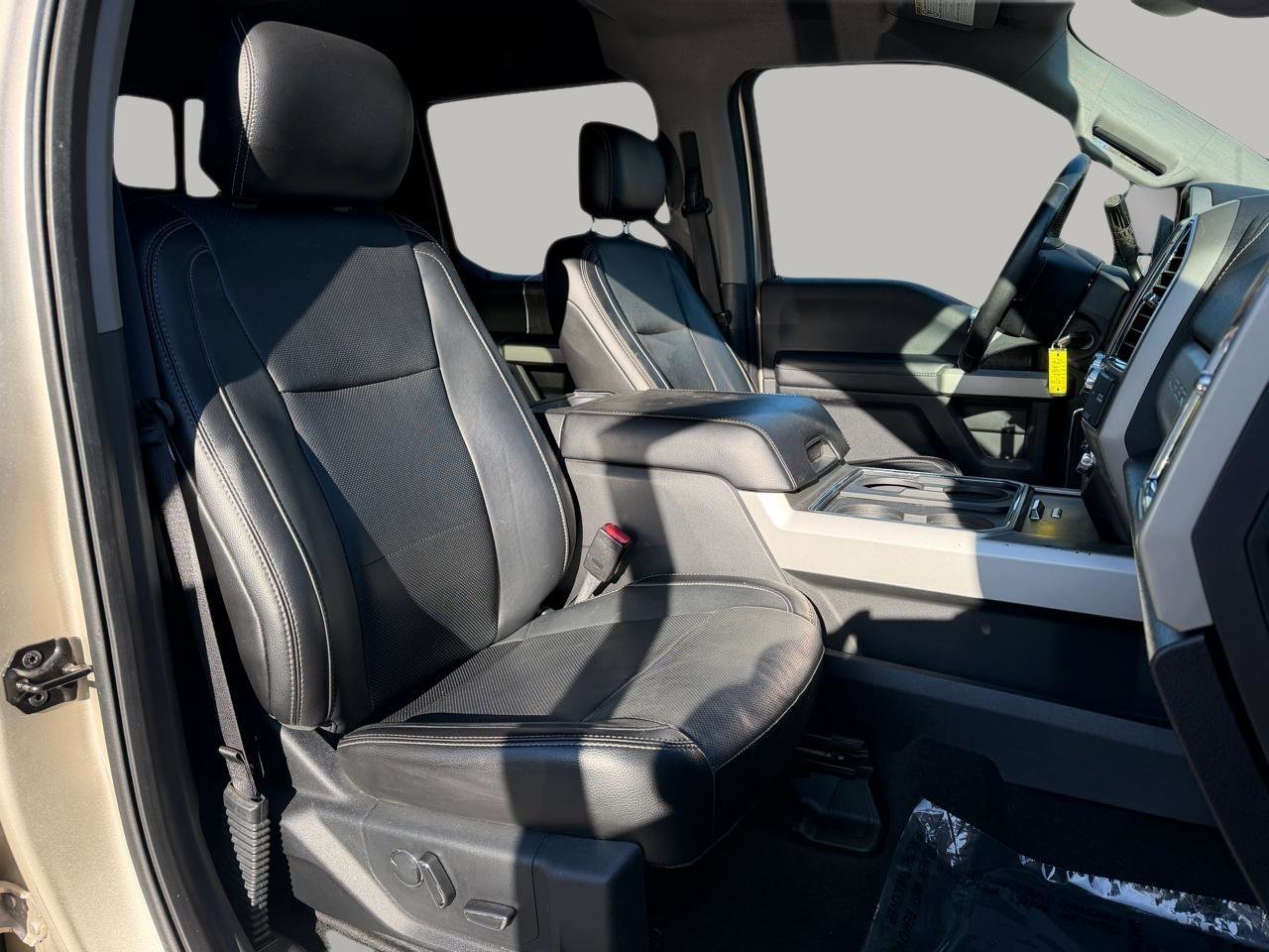 Used 2017 Ford F250 Lariat w/ Chrome Package AWD/4WD image 46