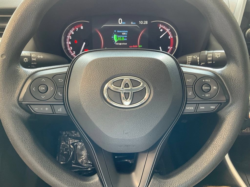 Certified 2025 Toyota RAV4 XLE FWD image 10
