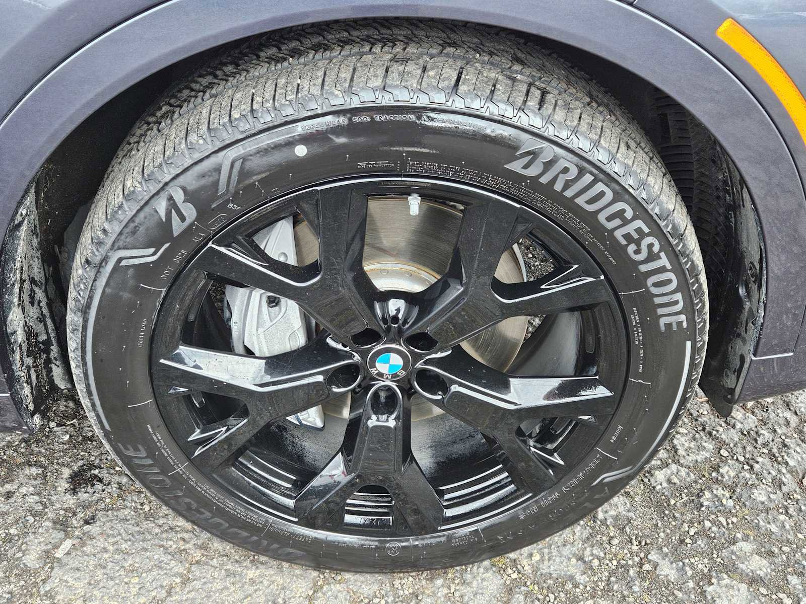 Used 2019 BMW X7 xDrive50i w/ M Sport Package image 9