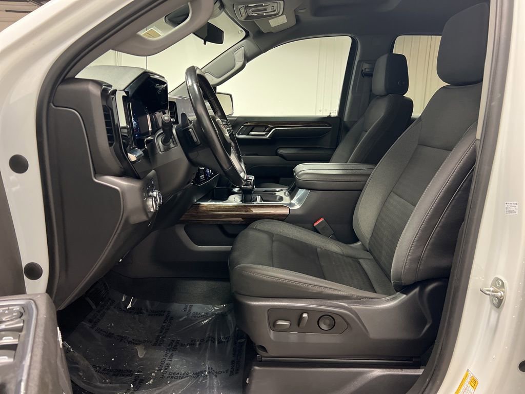 Used 2023 GMC Sierra 1500 Elevation image 10