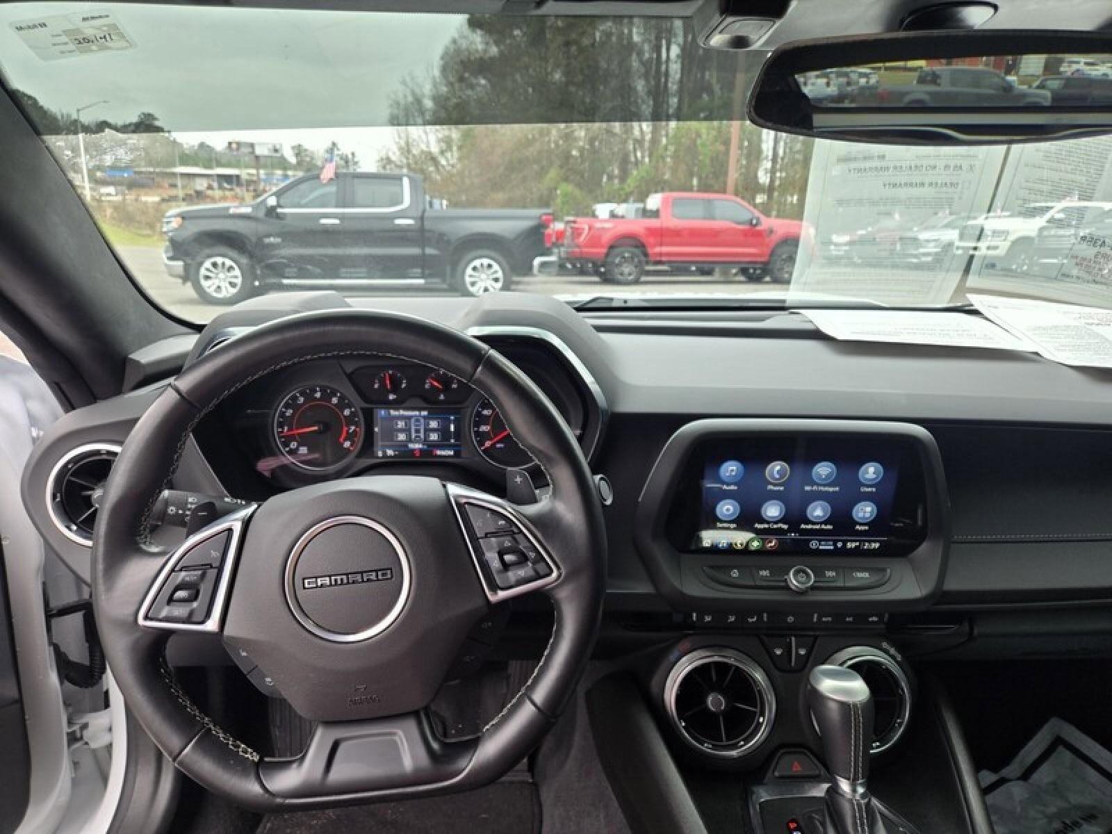 Used 2024 Chevrolet Camaro LT w/ Technology Package image 8