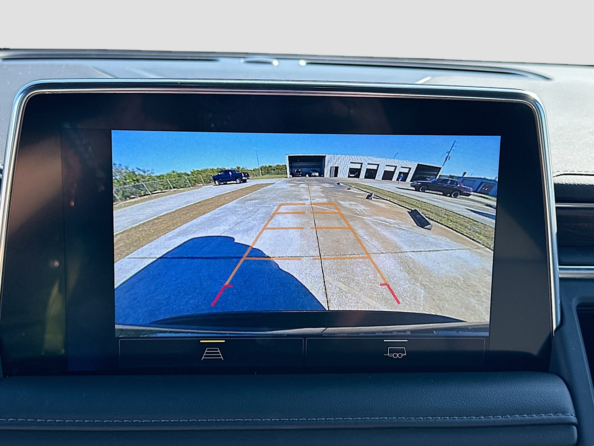 Used 2023 Chevrolet Tahoe Z71 image 14