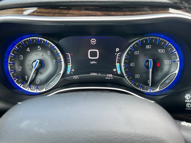 Used 2024 Chrysler Pacifica Limited FWD image 22