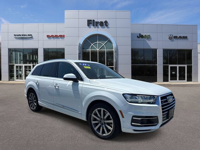Used 2019 Audi Q7 3.0T Prestige AWD/4WD image 1