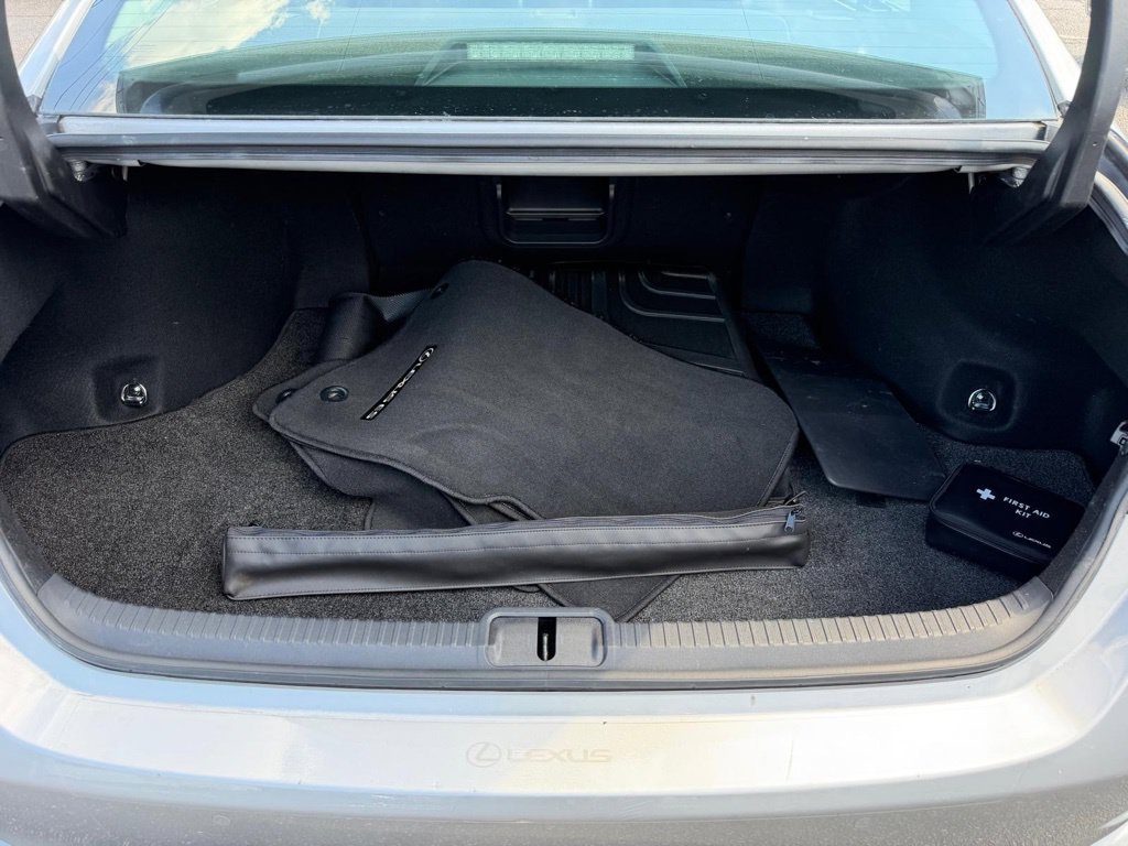 Used 2019 Lexus ES 350 w/ Premium Package FWD image 22