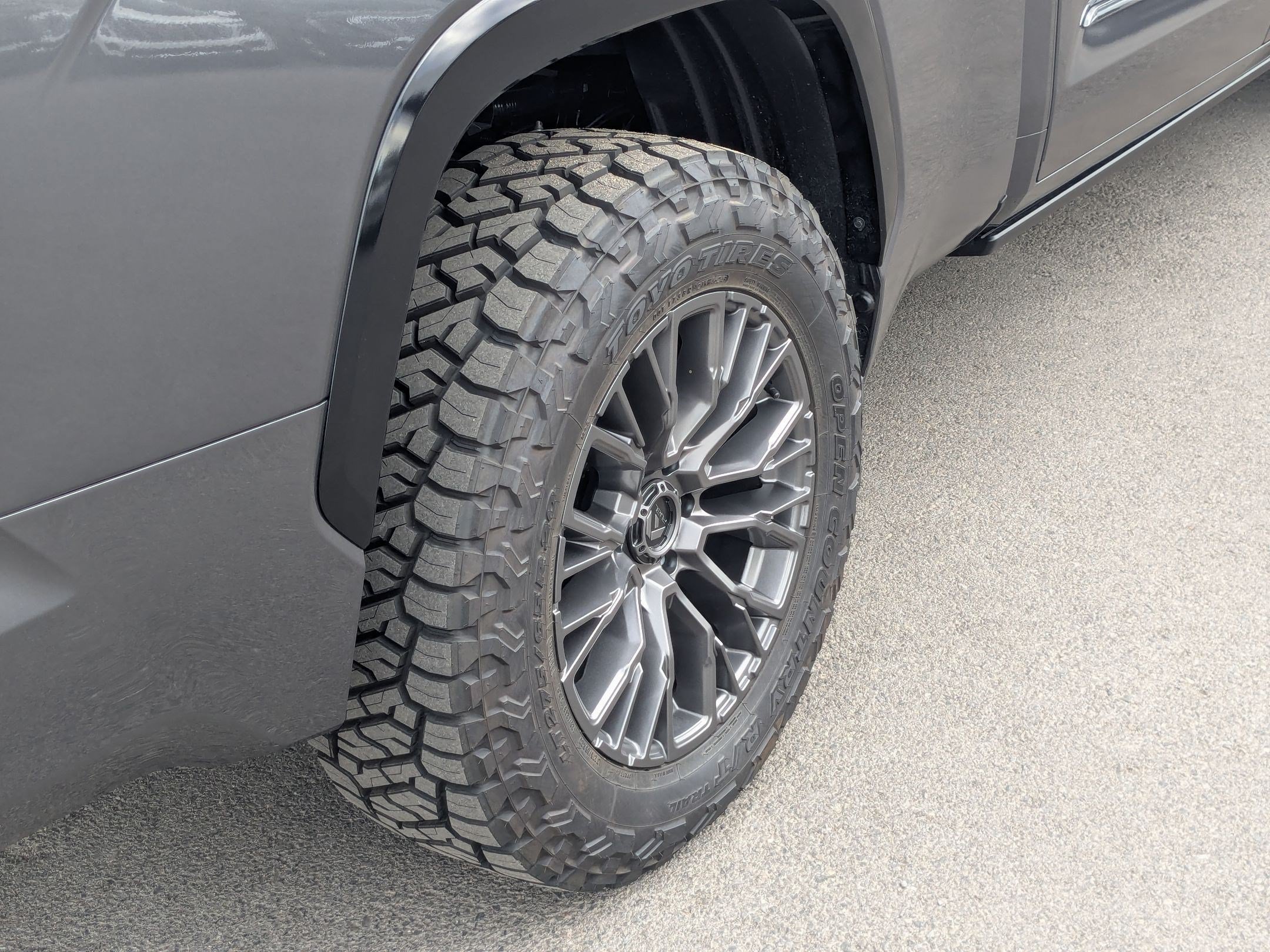 Used 2026 Toyota Tundra Platinum AWD/4WD image 12