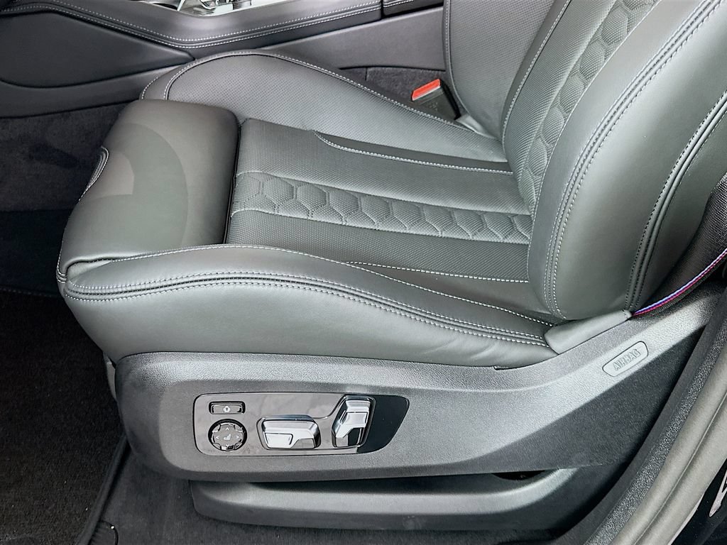 New 2027 BMW X6 M Competition w/ Executive Package AWD/4WD image 21
