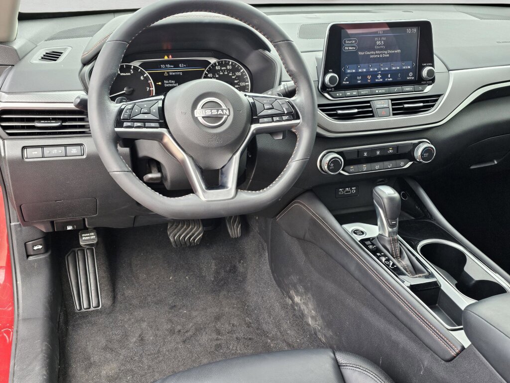 Used 2024 Nissan Altima 2.5 SR image 32