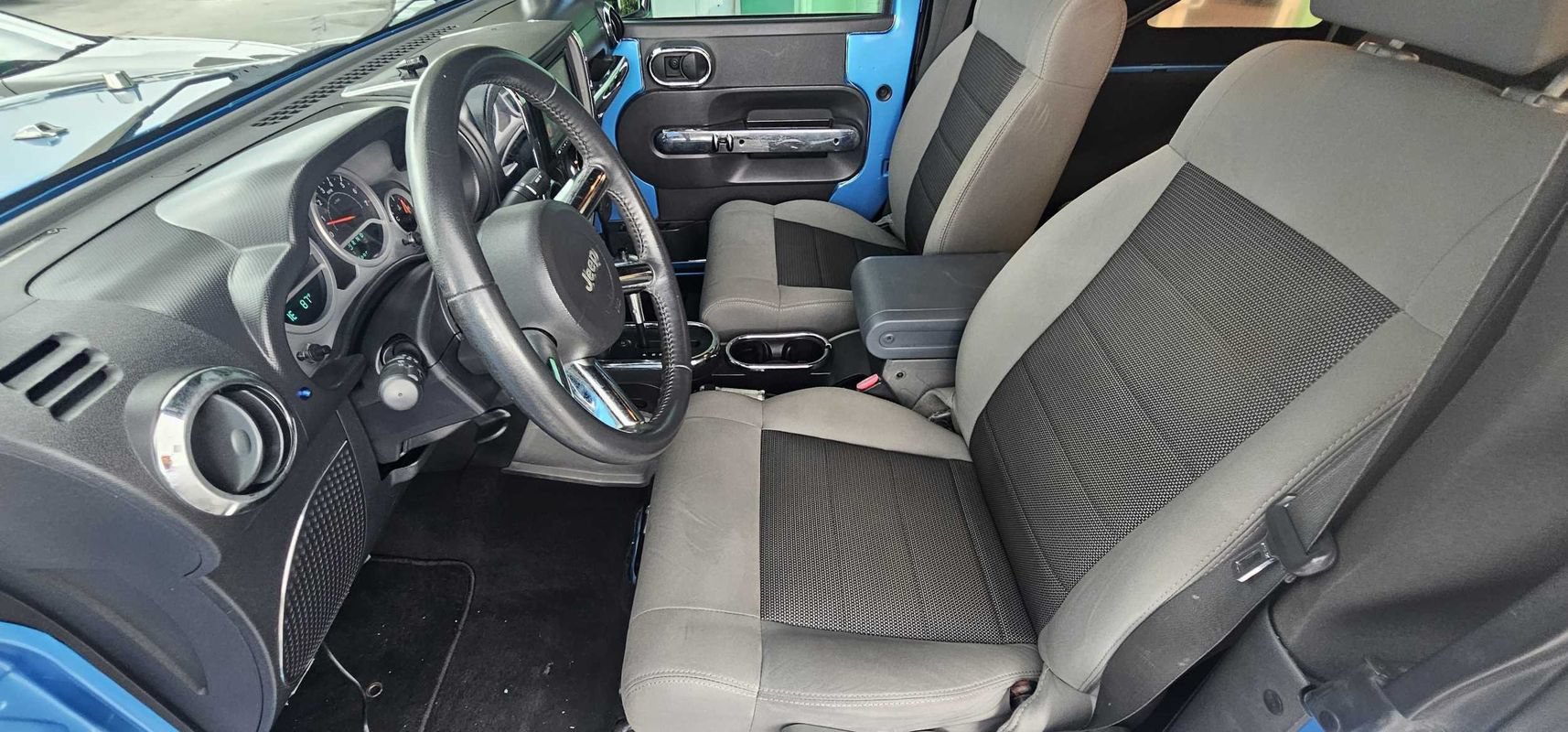 Used 2010 Jeep Wrangler Sport AWD/4WD image 19