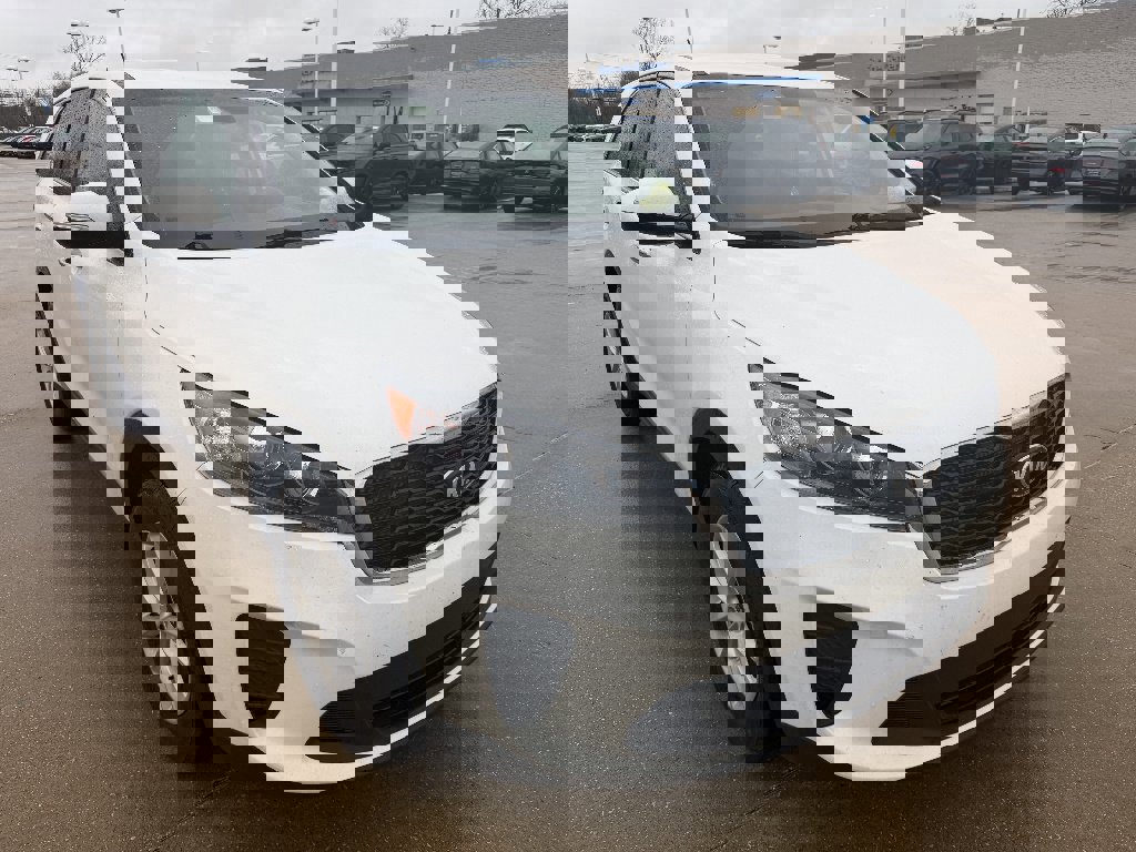 Used 2020 Kia Sorento L image 2