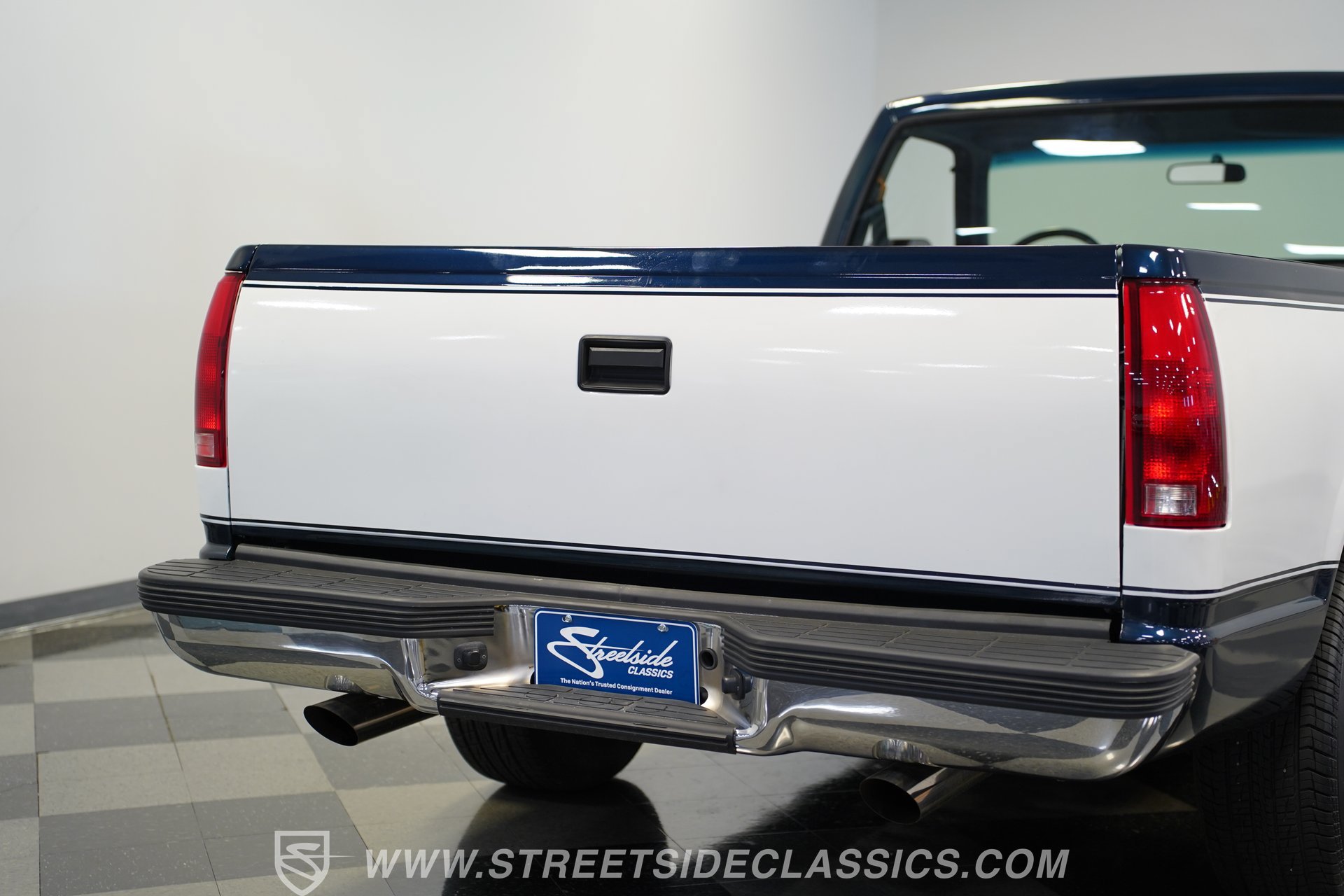 Used 1989 Chevrolet Silverado 1500 2WD Regular Cab image 27