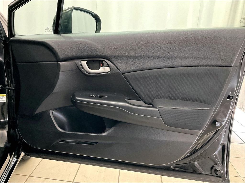 Used 2015 Honda Civic SE image 12