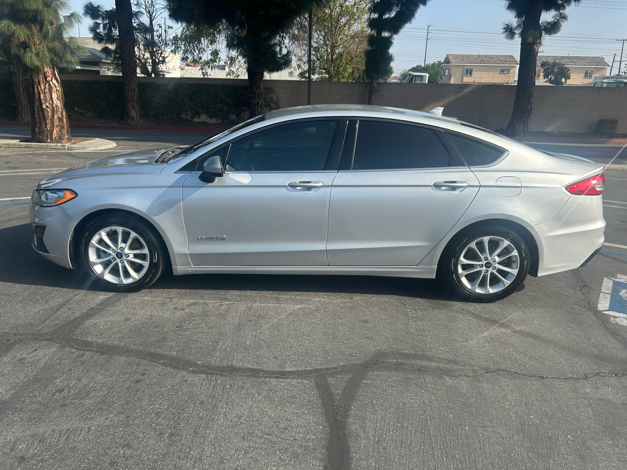 Used 2019 Ford Fusion SE image 8