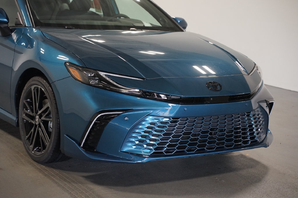 New 2027 Toyota Camry XSE w/ Premium Plus Package FWD image 4