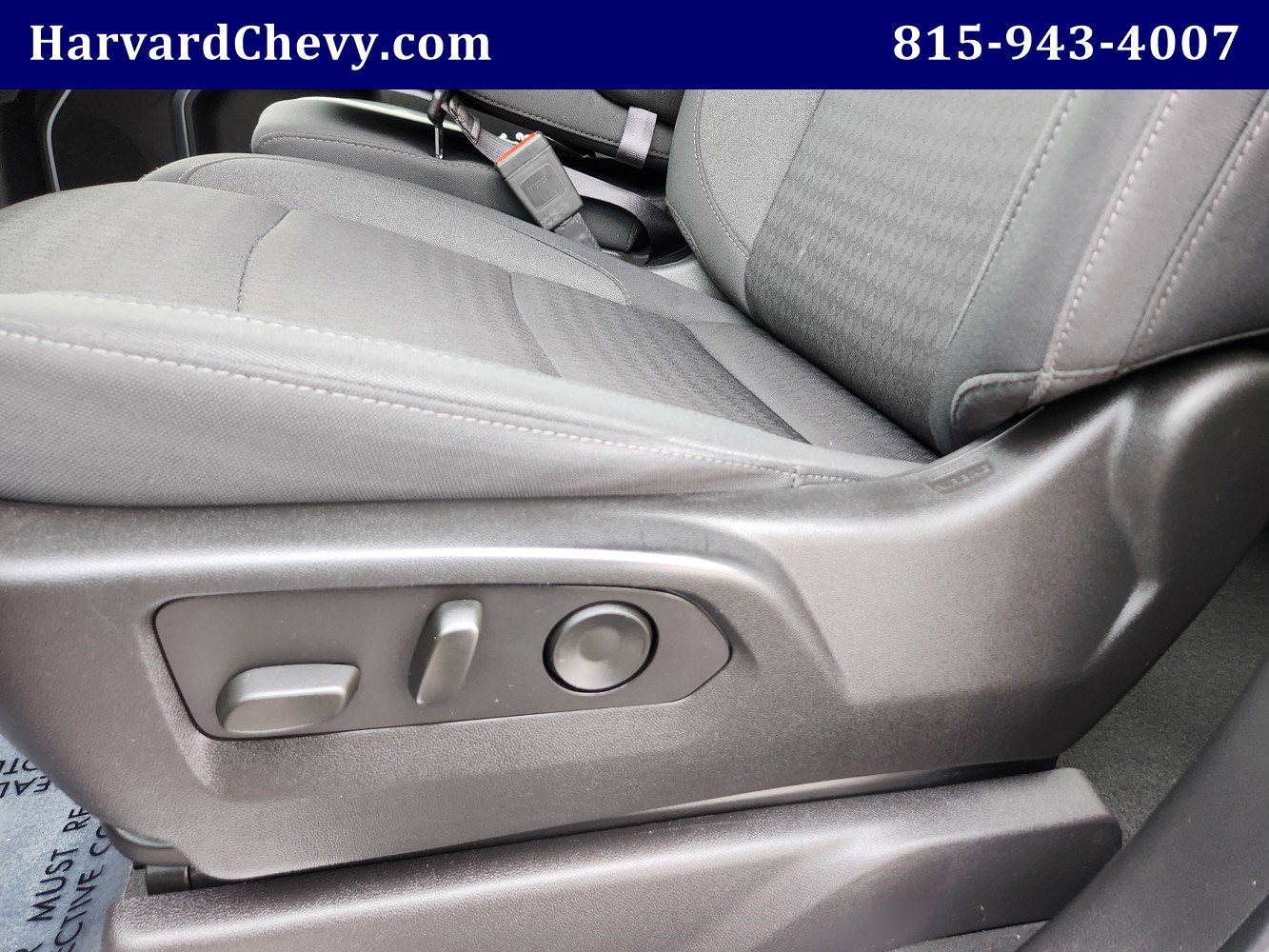 Used 2025 Chevrolet Silverado 1500 LT image 25