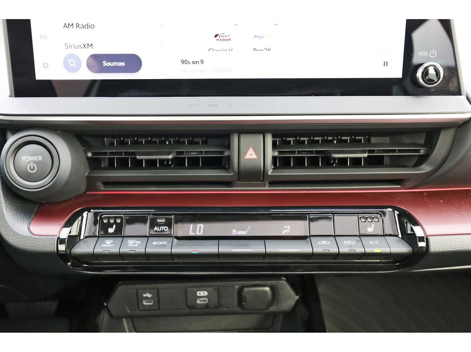 Used 2025 Toyota Prius XSE image 24