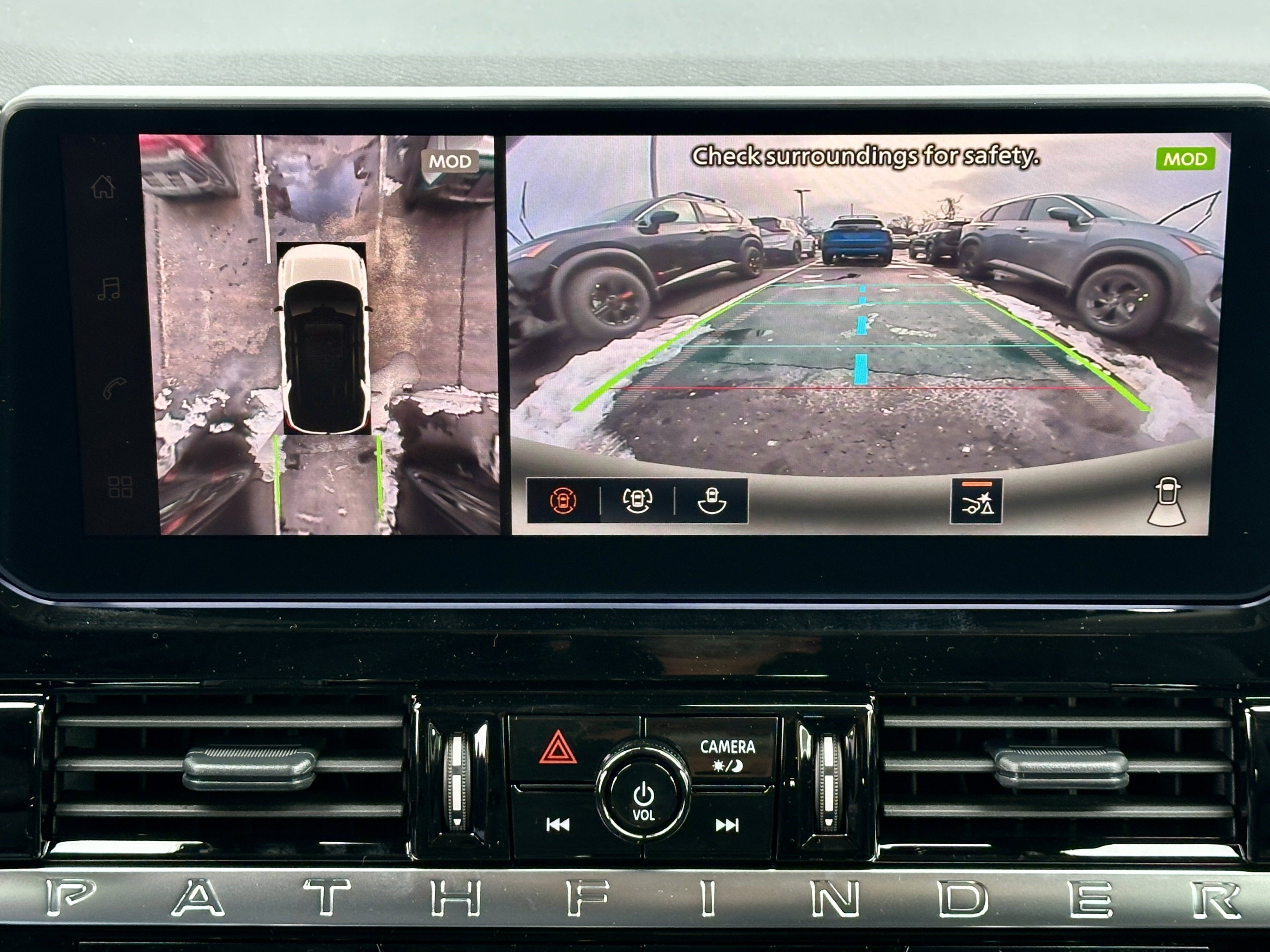 New 2026 Nissan Pathfinder SL AWD/4WD image 13