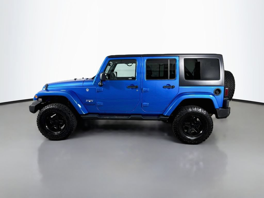 Used 2016 Jeep Wrangler Unlimited Sahara w/ Max Tow Package AWD/4WD image 8