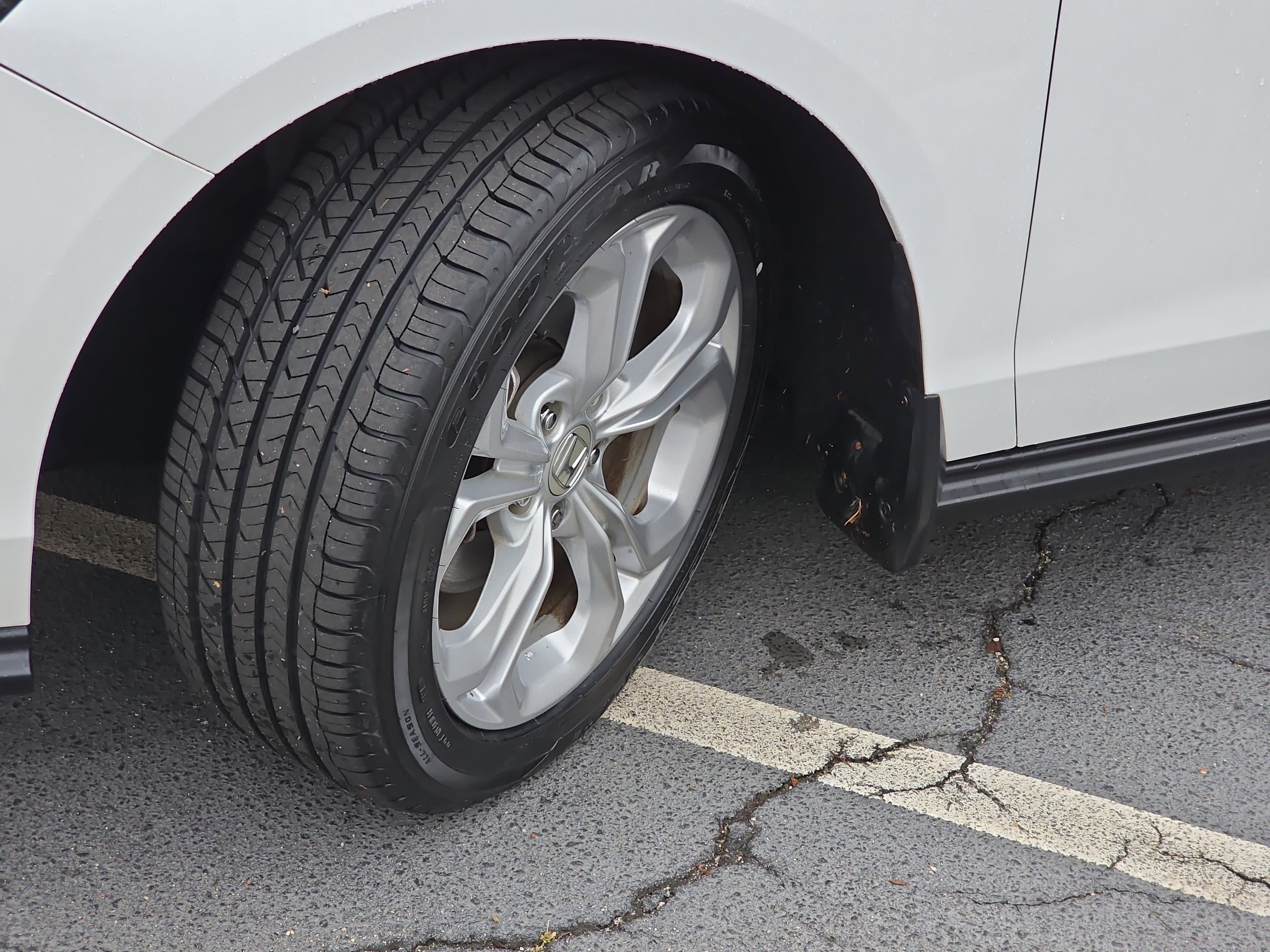 Certified 2023 Honda Accord LX image 30