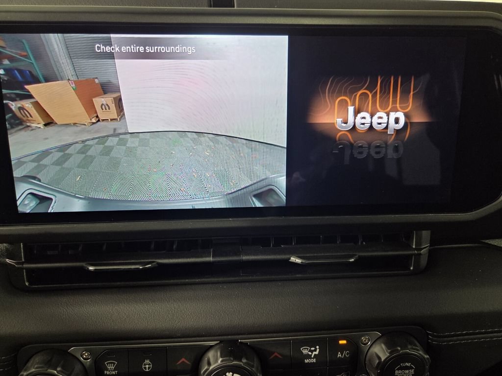 New 2026 Jeep Gladiator Sport AWD/4WD image 11