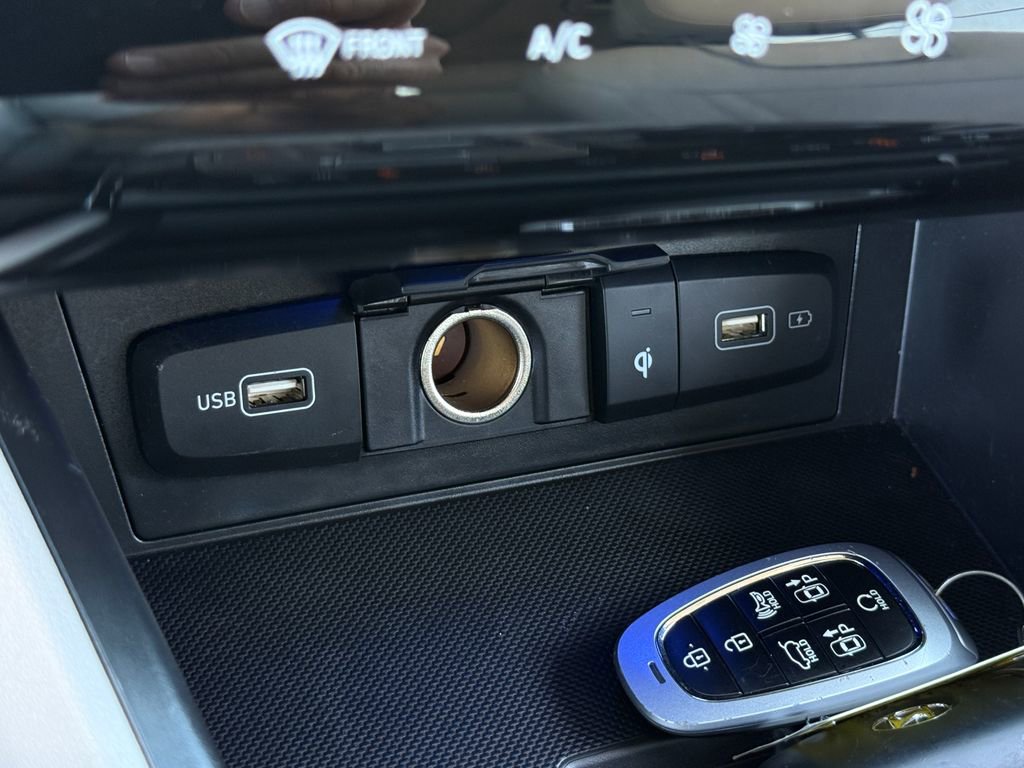 Used 2023 Hyundai Tucson Limited image 26