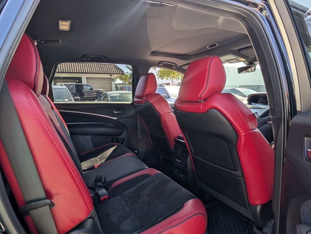 Used 2019 Acura MDX A-Spec image 17