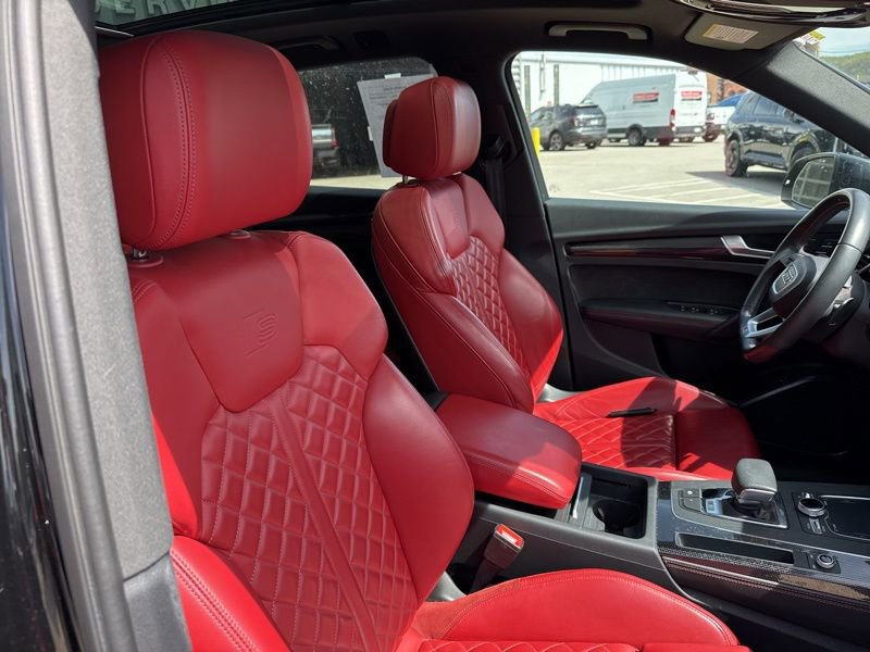 Used 2020 Audi SQ5 Premium Plus w/ Premium Plus Package AWD/4WD image 10