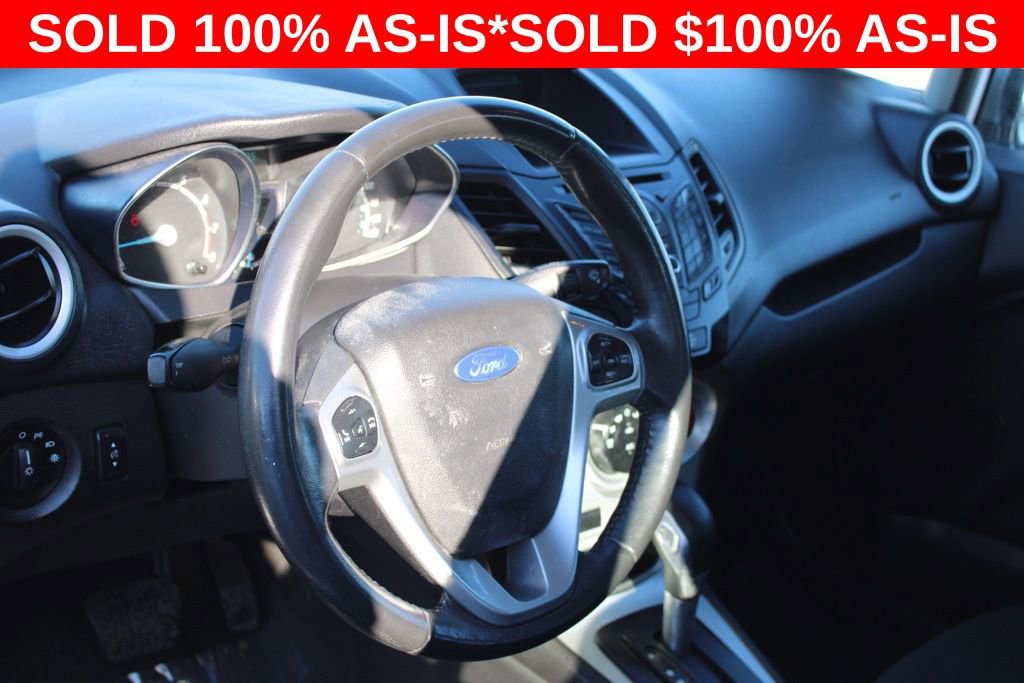 Used 2015 Ford Fiesta SE image 15