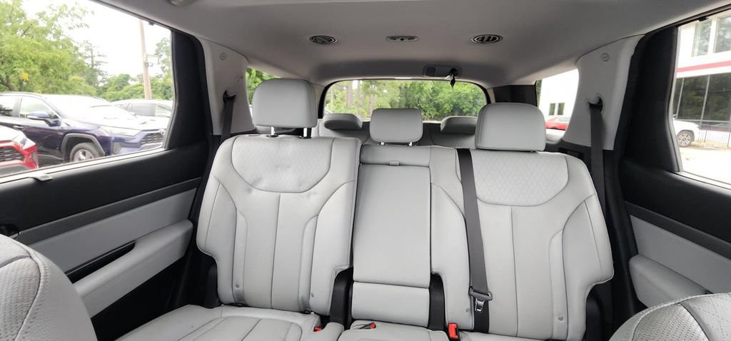 Used 2020 Hyundai Palisade SEL FWD image 11