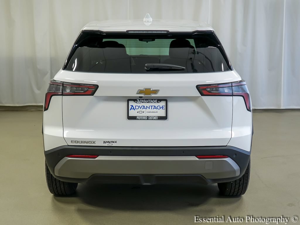 Used 2026 Chevrolet Equinox LT w/ LPO, Floor Liner Package FWD image 6