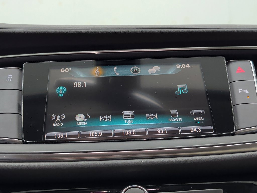 Used 2019 Buick Enclave Essence FWD image 23