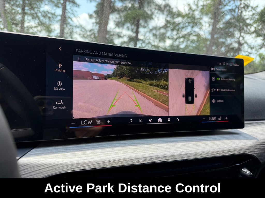Used 2025 BMW i4 eDrive40 w/ Premium Package RWD image 19