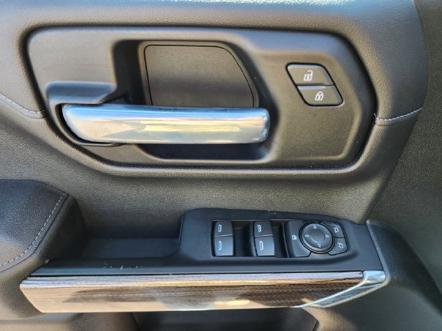 Used 2021 Chevrolet Silverado 1500 RST w/ Z71 Off-Road Package AWD/4WD image 20