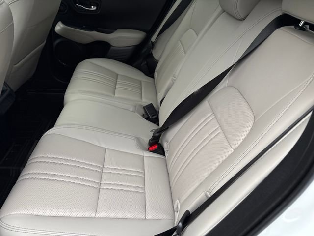 Used 2024 Honda HR-V EX-L image 10