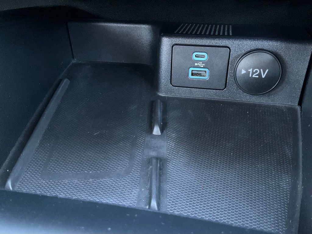 Certified 2022 Ford Escape SEL w/ Technology Package image 45