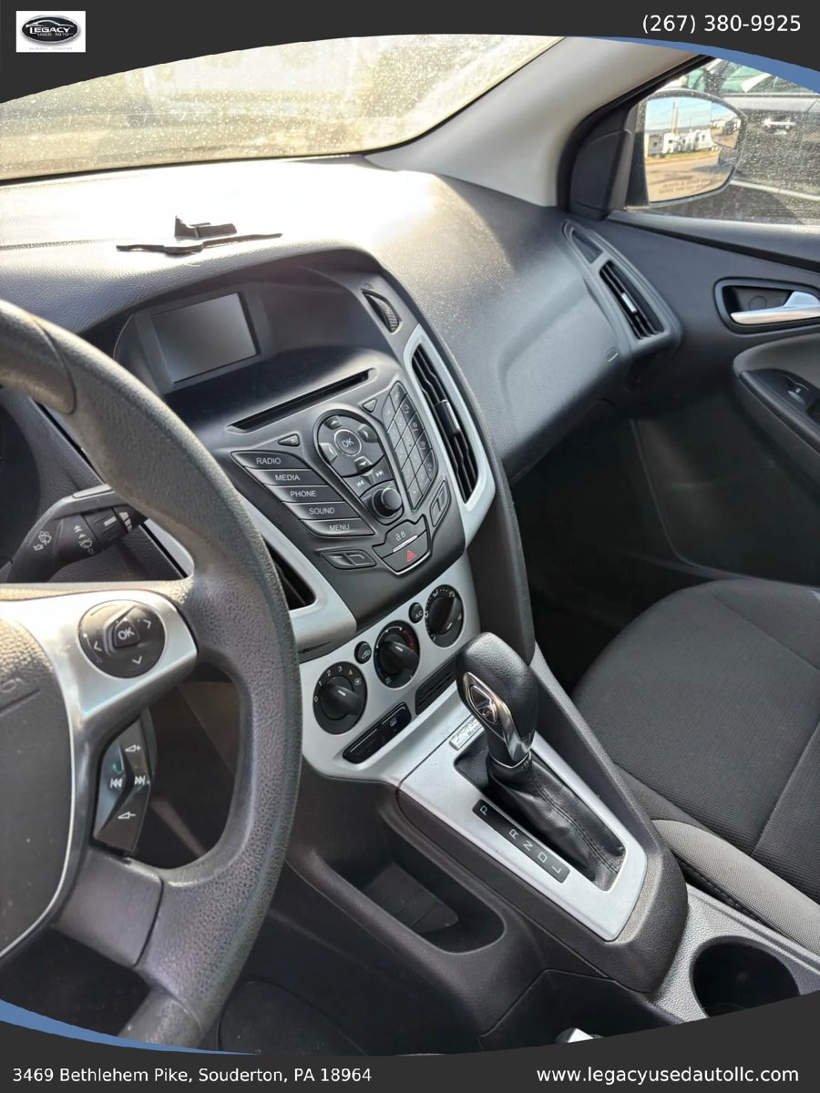 Used 2013 Ford Focus SE image 19