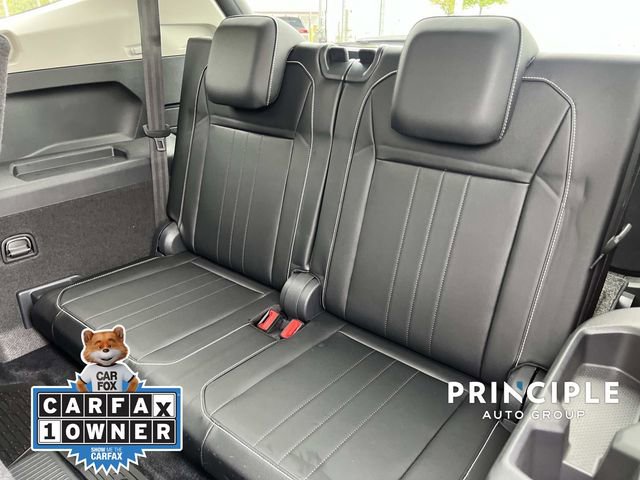 Used 2022 Volkswagen Tiguan SE w/ Panoramic Sunroof Package image 29