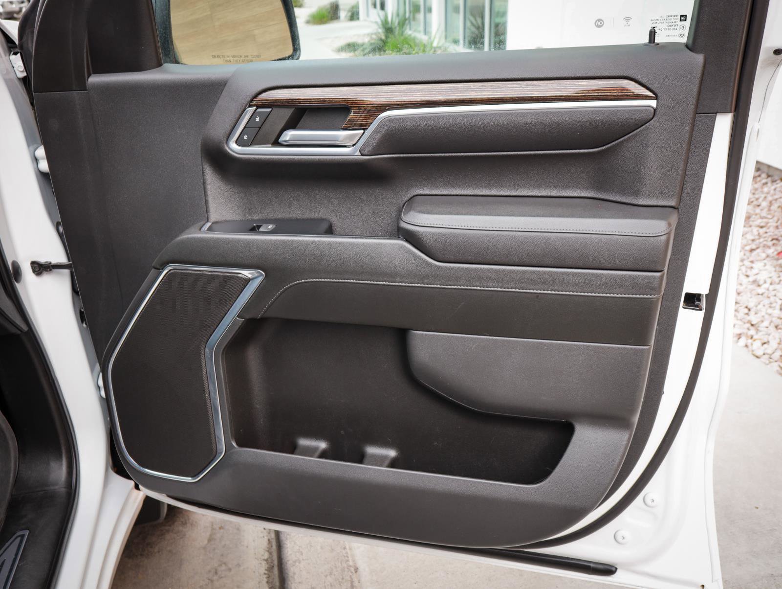 Used 2023 GMC Sierra 1500 SLE image 25