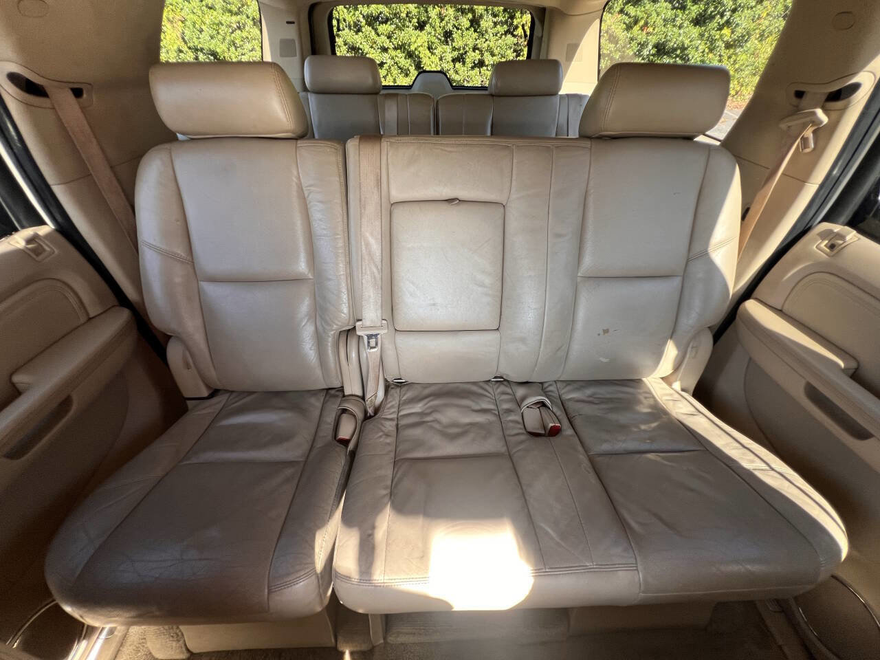 Used 2009 Cadillac Escalade ESV 2WD image 29