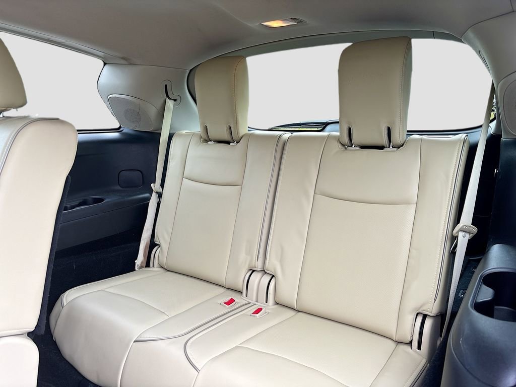 Used 2017 INFINITI QX60 Luxe w/ Premium Plus Package AWD/4WD image 18
