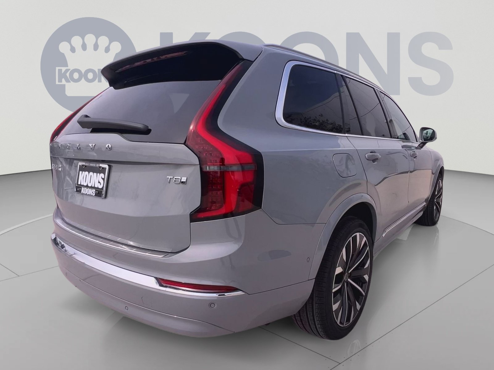 New 2026 Volvo XC90 T8 Plus w/ Protection Package Premier AWD/4WD image 11