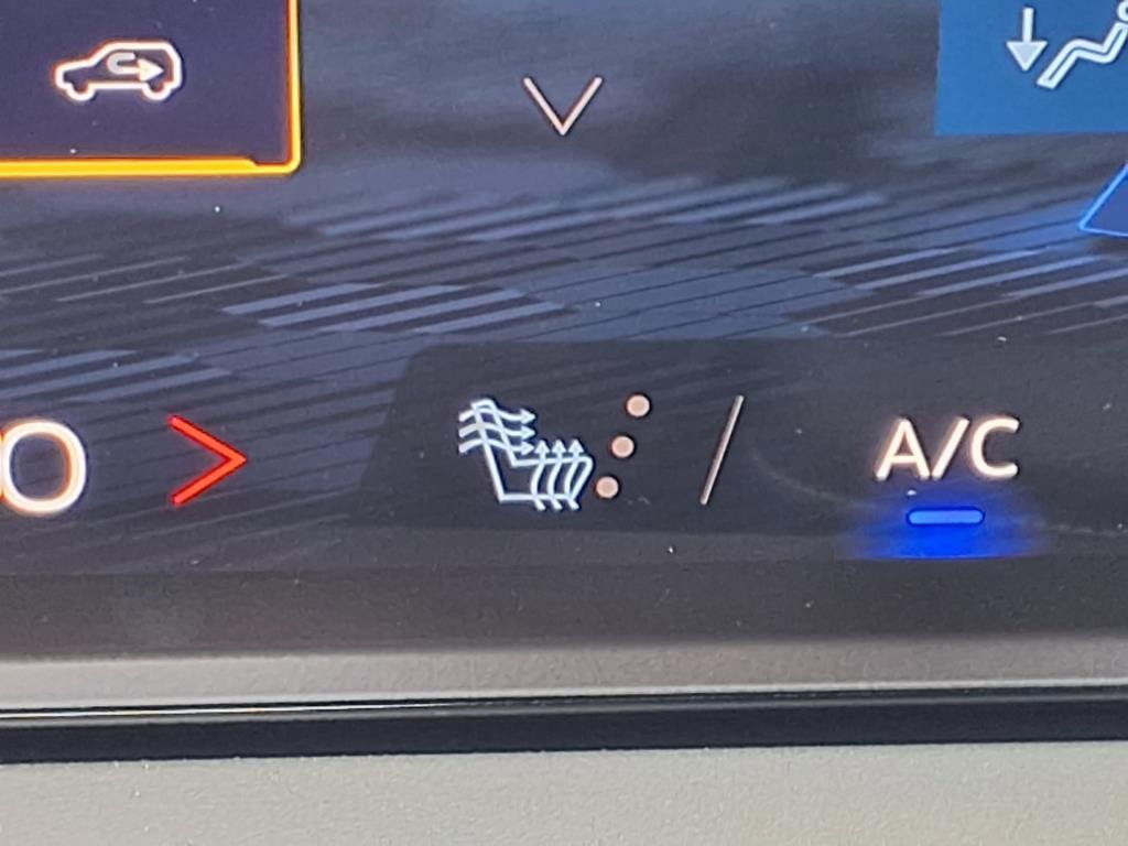 New 2026 Chevrolet Traverse LT w/ Driver Confidence Package image 14