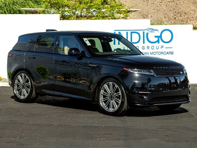 New 2027 Land Rover Range Rover Sport Dynamic SE AWD/4WD image 4