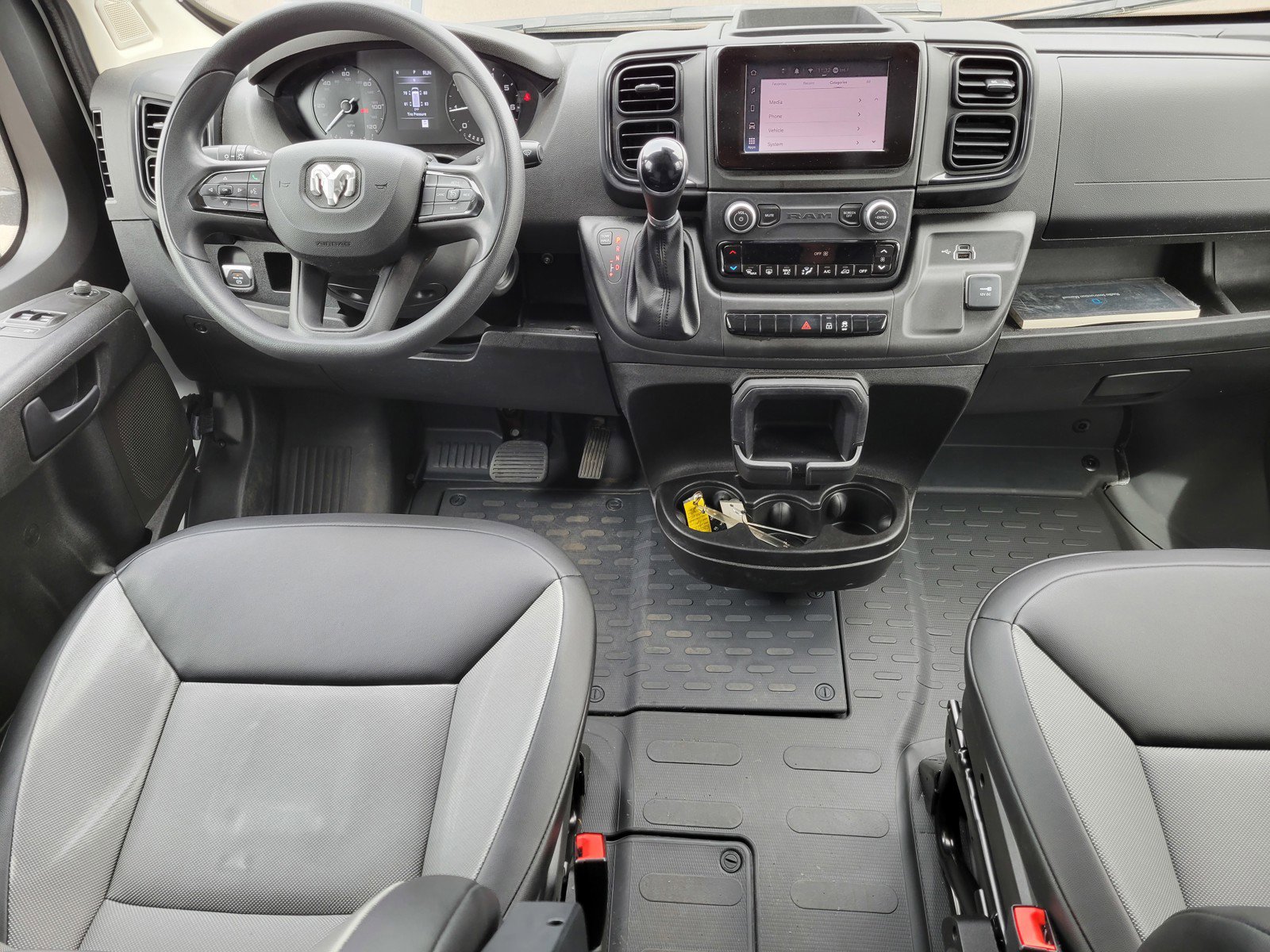 New 2024 RAM ProMaster 3500 w/ Cold Weather Group image 18