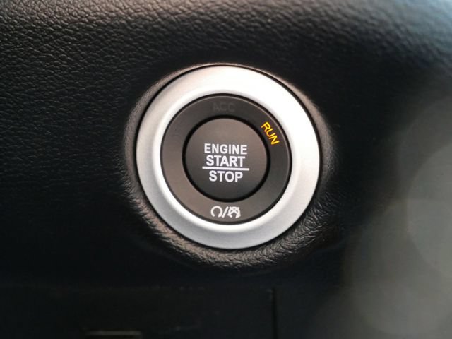 New 2027 Chrysler Pacifica Select AWD/4WD image 27