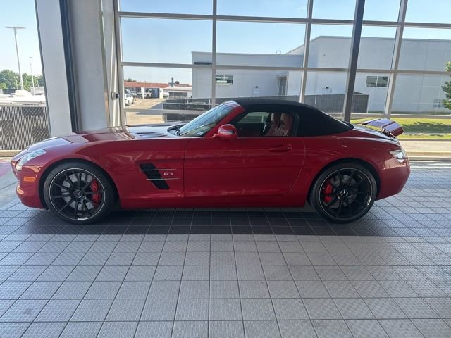 Used 2012 Mercedes-Benz SLS AMG Roadster image 2